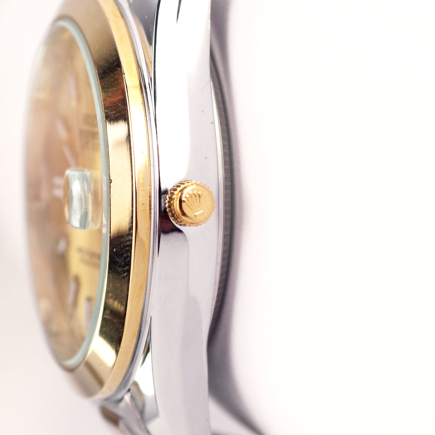 Rolex Oyster – Iconic Gold & Silver Luxury Watch
